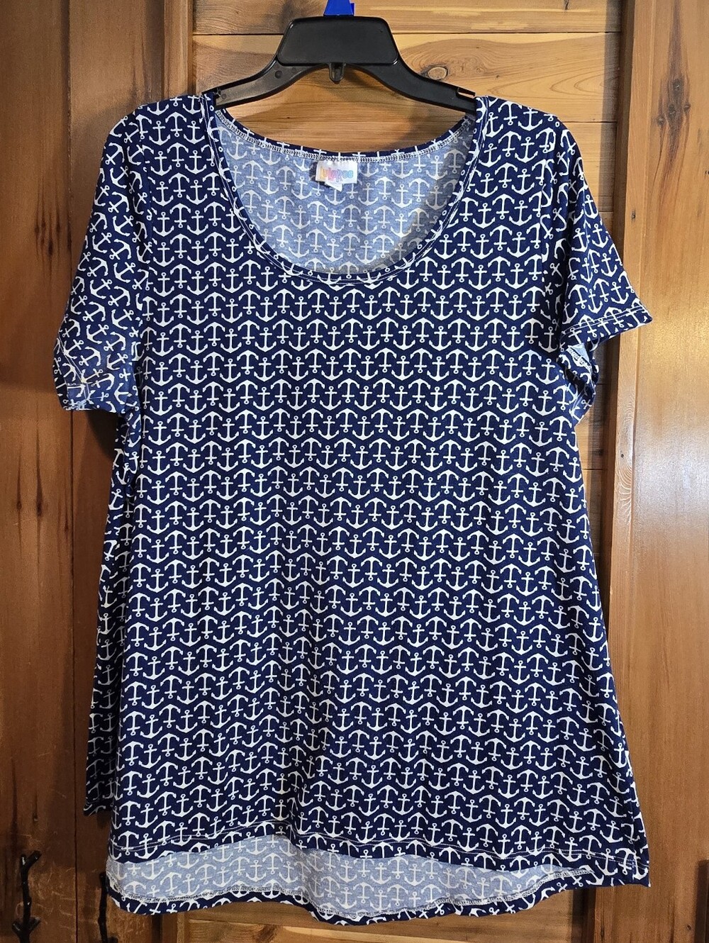 LuLaRoe Navy and White Anchor Print Scoop Neck Tee